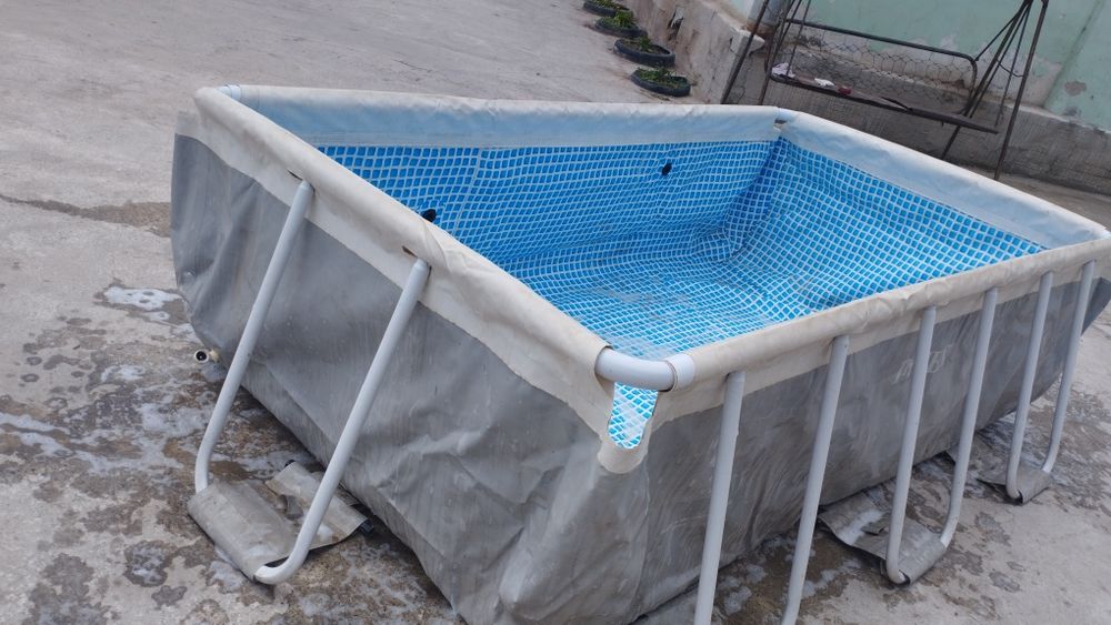 Baseyn sotiladi srochna 10 tonnalik zna  filtrlari qoʻshib beriladi