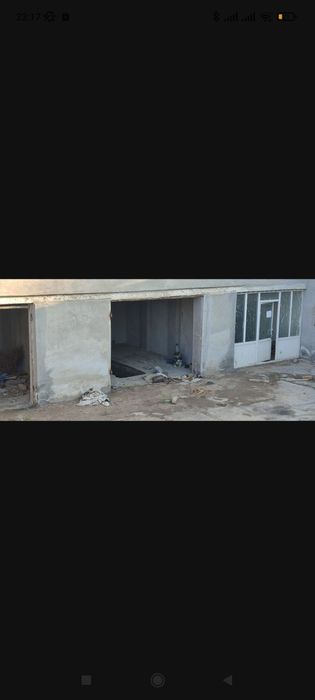 Koʻchmas mulk noturar bino