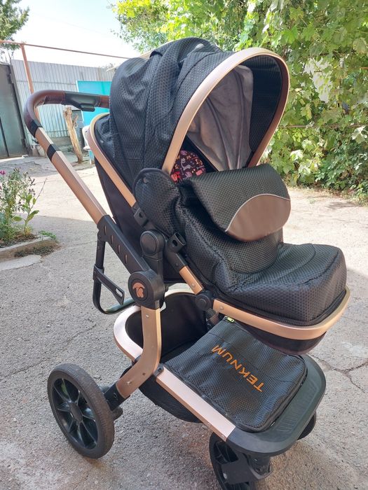 Продам коляску Teknum