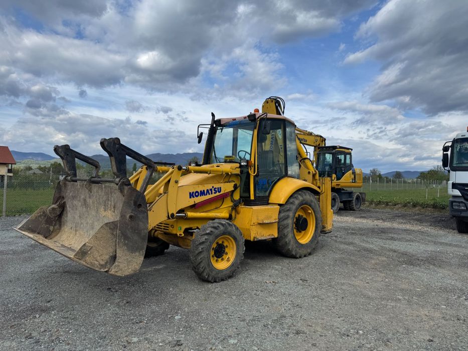 Buldoexcavator KOMATSU