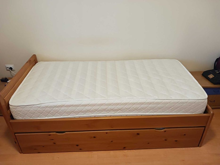 Легло тип "Сандвич"от масив