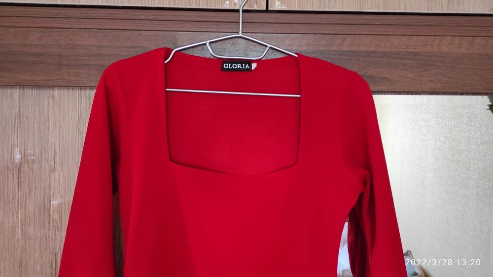 Платья по 100.000 размер 46-48