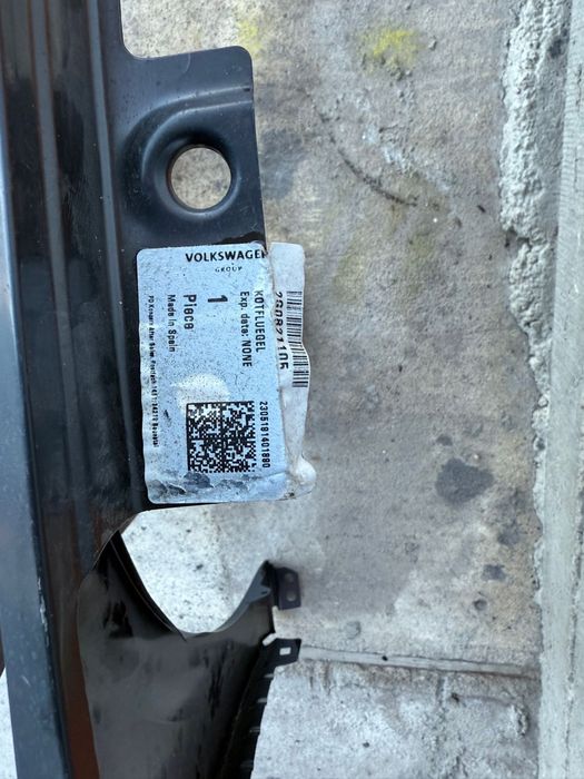 ляв калник за vw pollo 6/поло 6 2G0821105