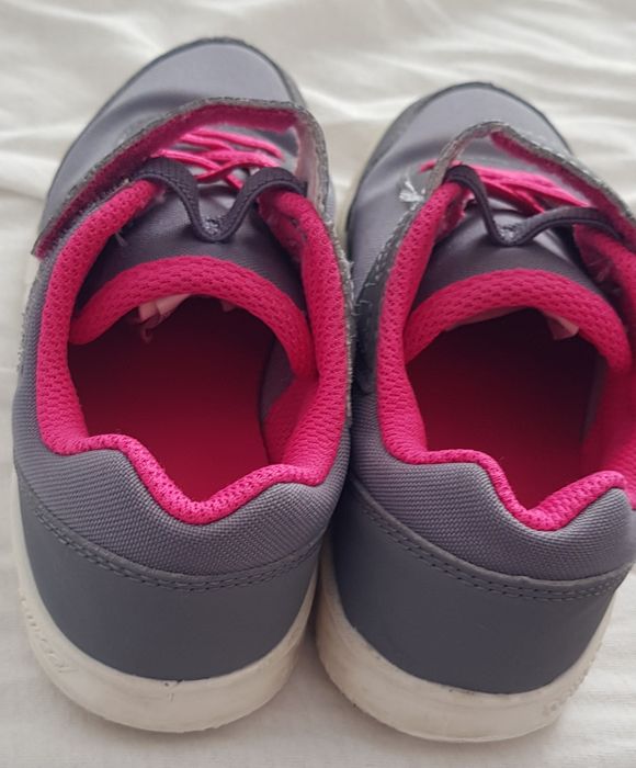 Adidași fete  mărimea 28