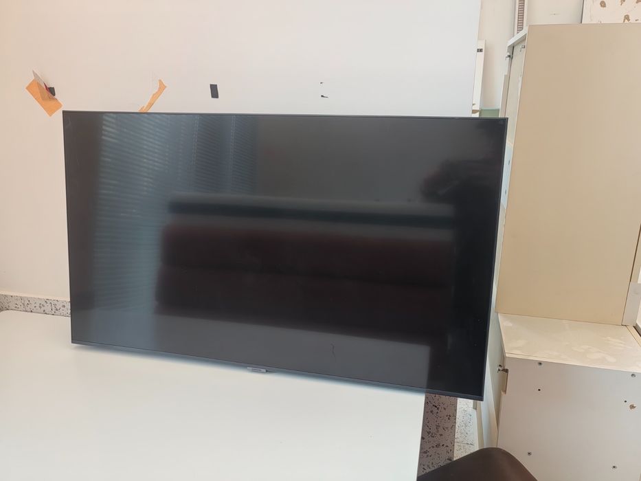 Телевизор 43д 108см