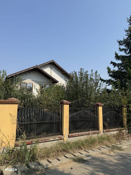 Casa P+1+ Pod,teren 1.088 mp,Vanatorii Mari-Giurgiu, acces A1 ,Com 0%