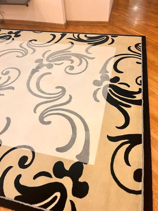 Ковер для гостиной 250*350.