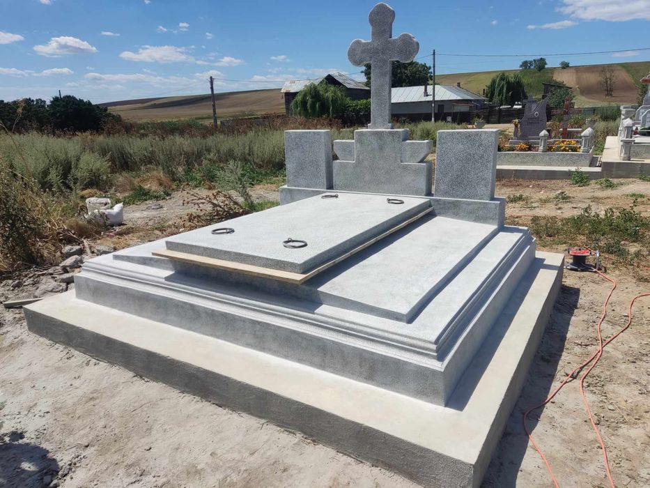 Executam constructii cavouri Amenajari locuri de veci