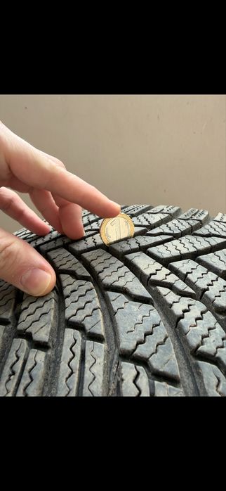 3 броя зимни гуми Firestone winterhawk 4