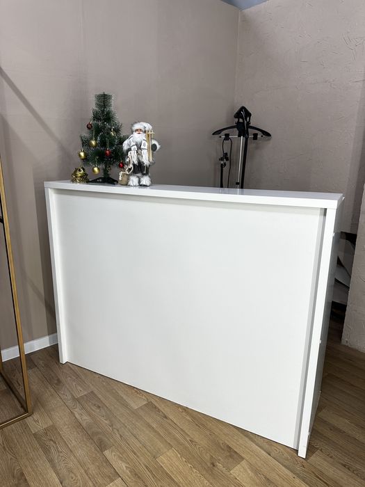 Продам ресепшен в