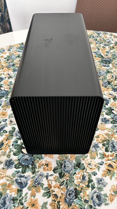 еGPU Кутия за външна видео карта Razer Core X Chroma