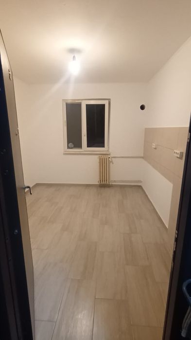 Vand camera camin str. Lămâiței