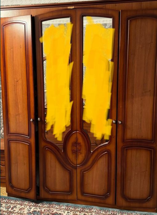 Спальный гарнитур