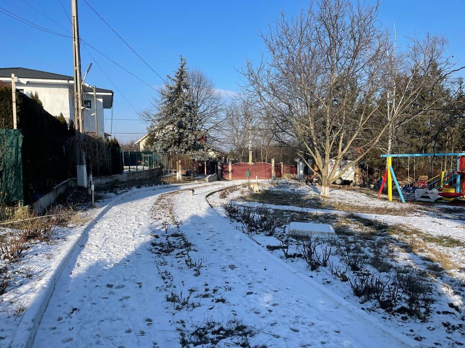 TEREN INTRAVILAN 3475mp + CASA 2003 - VASLUI - zona Moara Grecilor