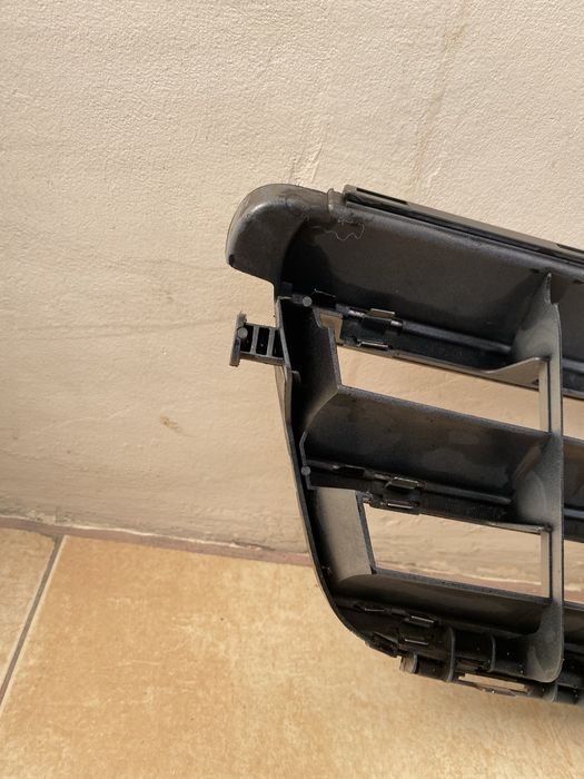 Решетка за Мерцедес w204