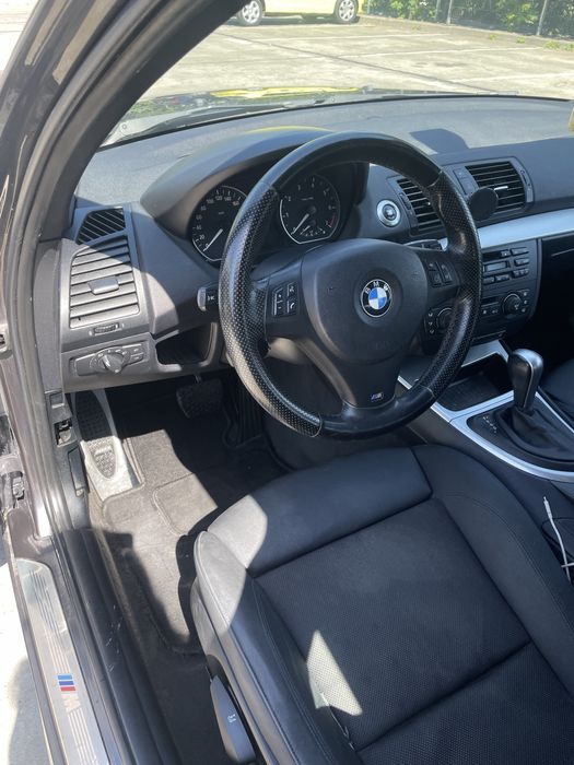 BMW Seria 1 118i cutie automată