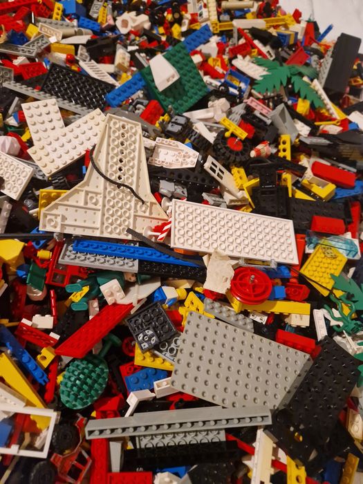 Piese lego pentru completări
