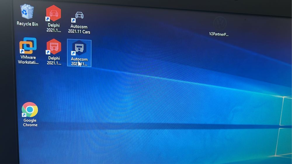 Laptop cu softuri delphi 2021, autocom 2021