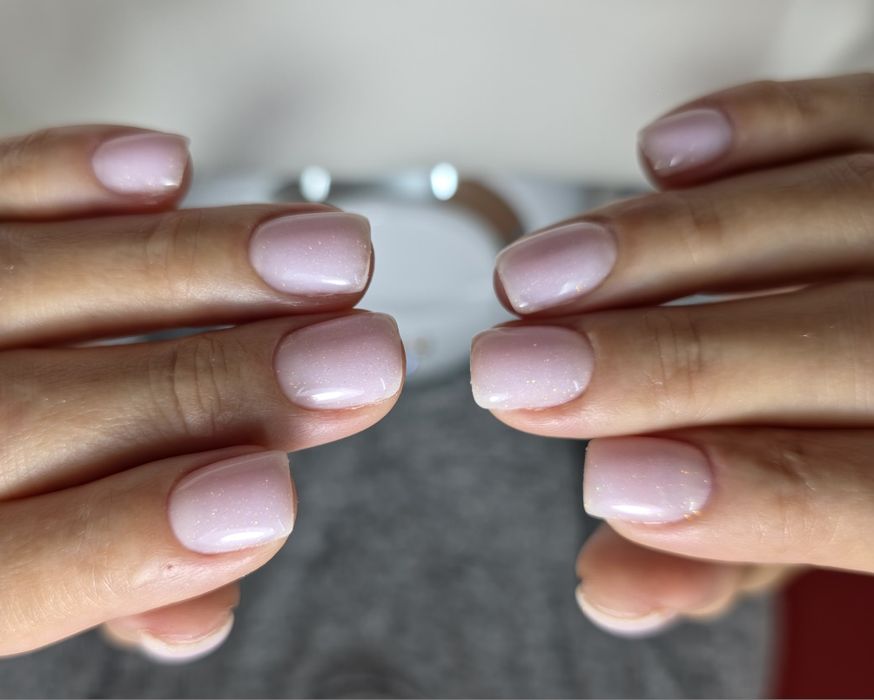 Маникюр и педикюр Конаев