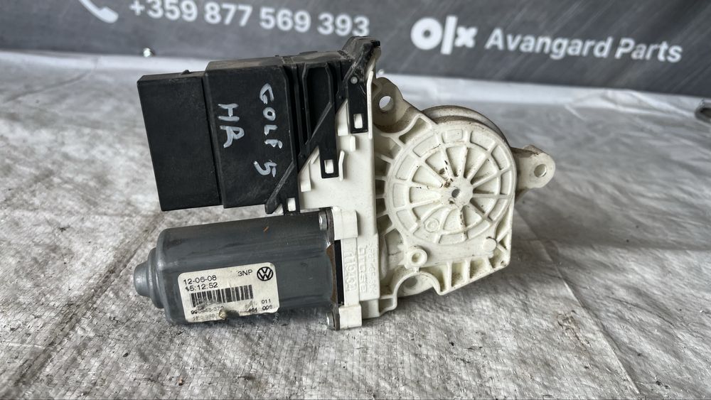 Заден десен стъклоповдигач VW Passat B6