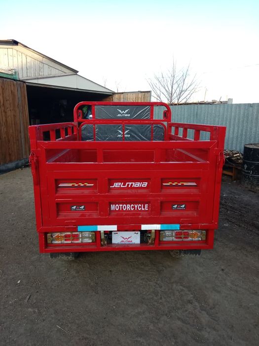 Продам трицикл новый