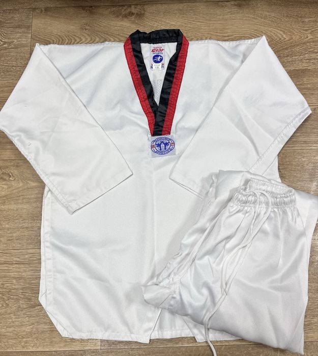 Кимоно для тхэквондо