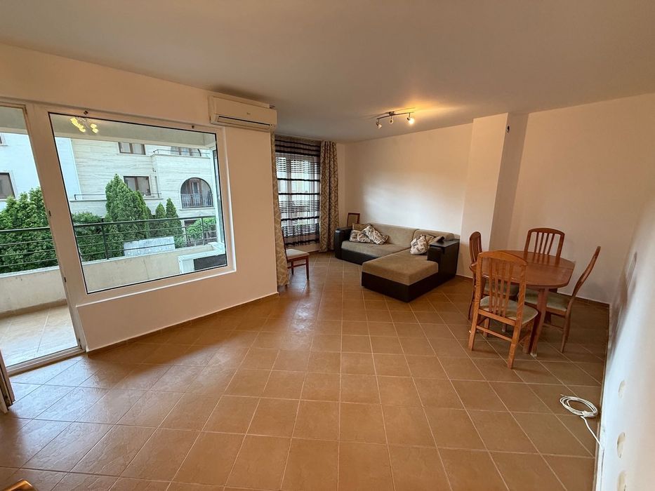 Продава се Тристаен апартамент в к.к. Слънчев бряг - 102 кв.м за 1069 €/кв.м - Снимка #2