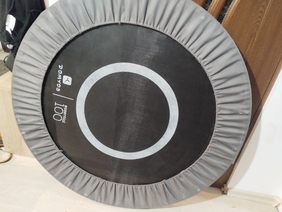 Vând trambulina fitness