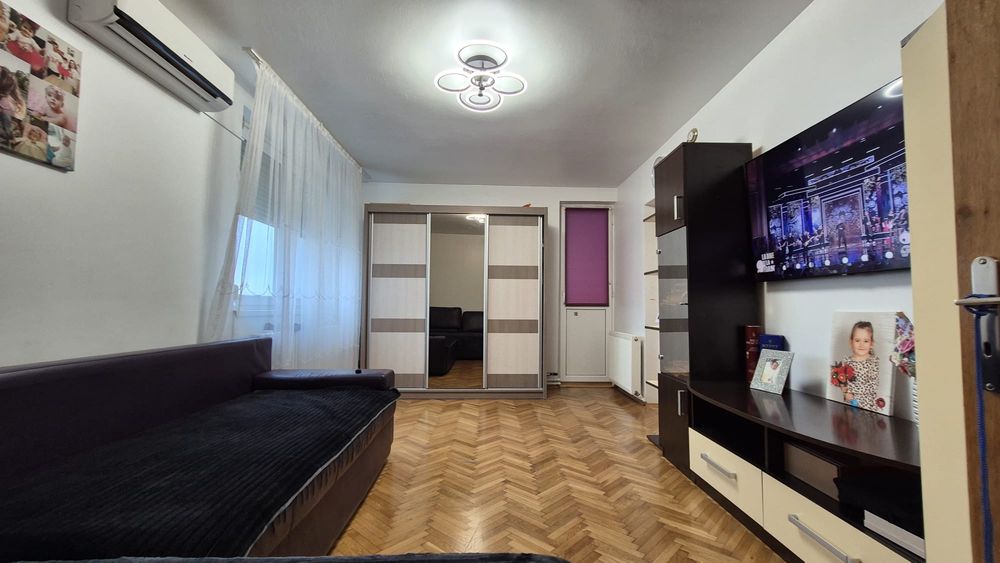 Vand Apartament 2 camere