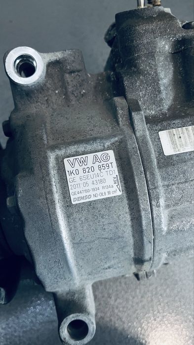 компрессор кондиционера автомобиля