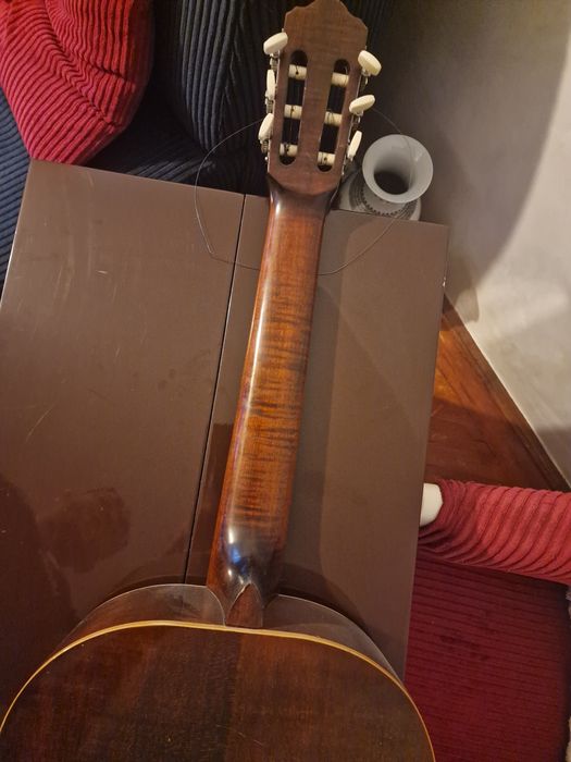 Chitara Reghin vintage