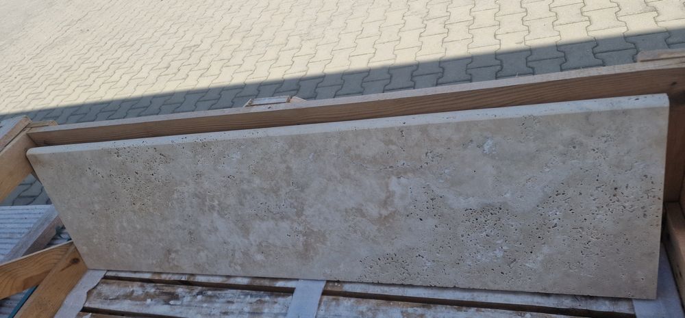 Trepte travertin 3x33x120