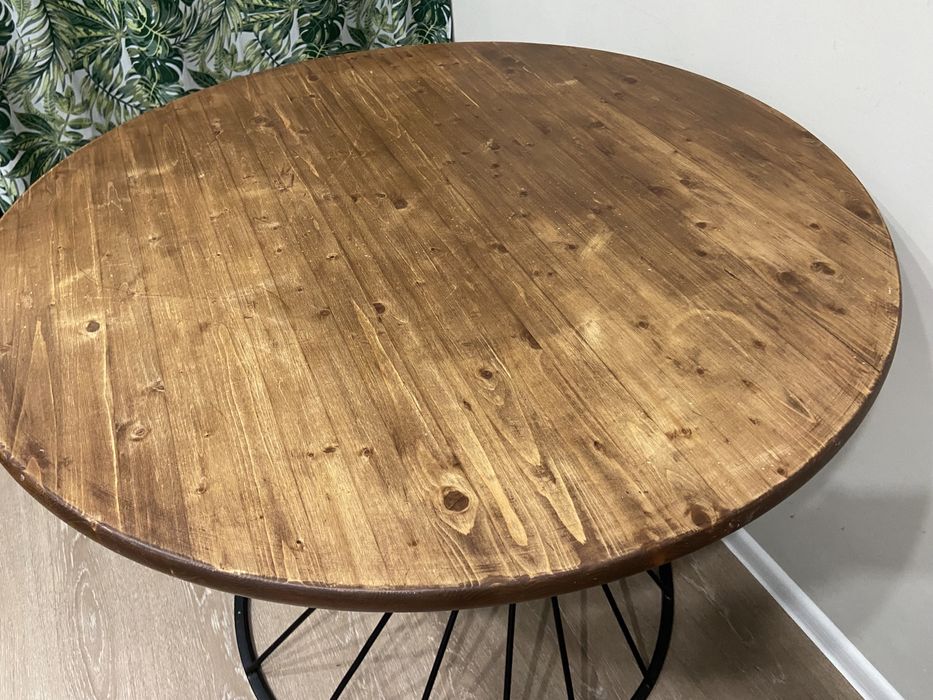 Продам стол ручной работы