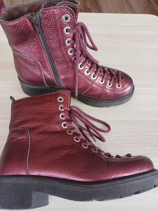 Botine piele , mar 35