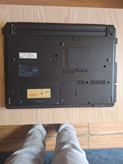 Laptop HP Compaq 6720s – Funcțional – Ideal Diagnoză Auto / Office / Piese