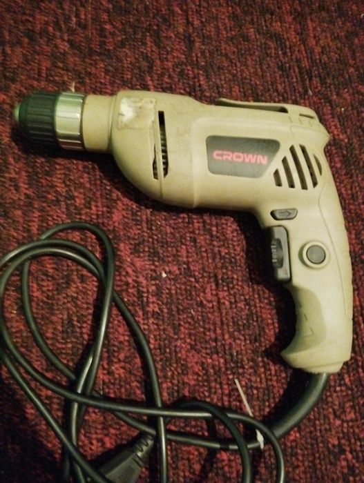 Продам дрель новую