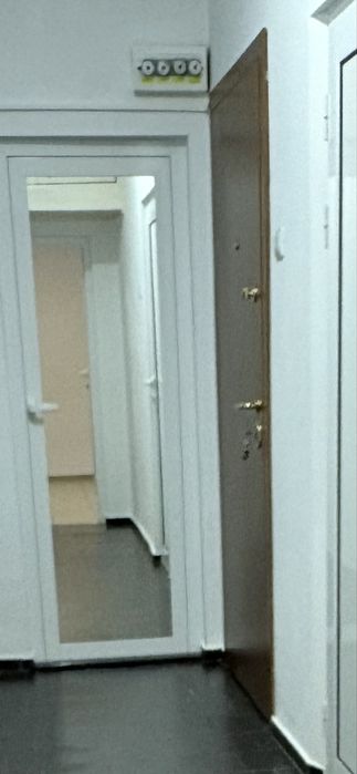 Продава се Тристаен апартамент в София, Лозенец - 61 кв.м за 2366 €/кв.м - Снимка #2