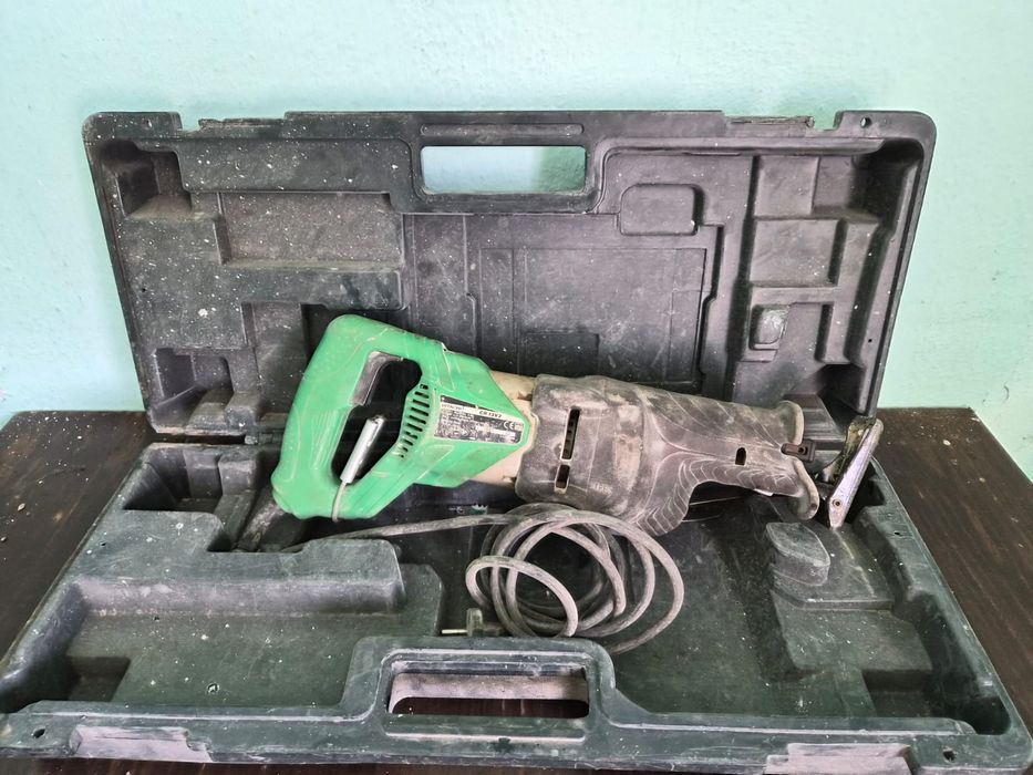 Fierăstrău sabie  Hitachi CR 13V2