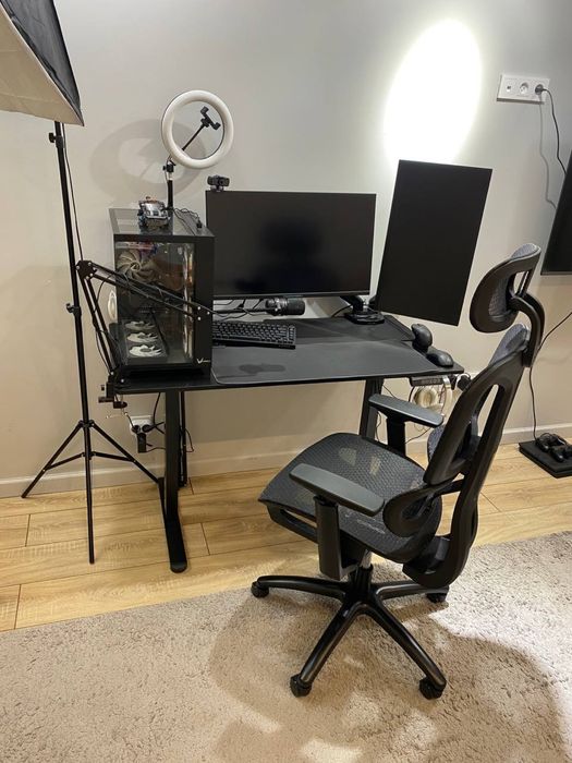 Игровой сетап стримерское место