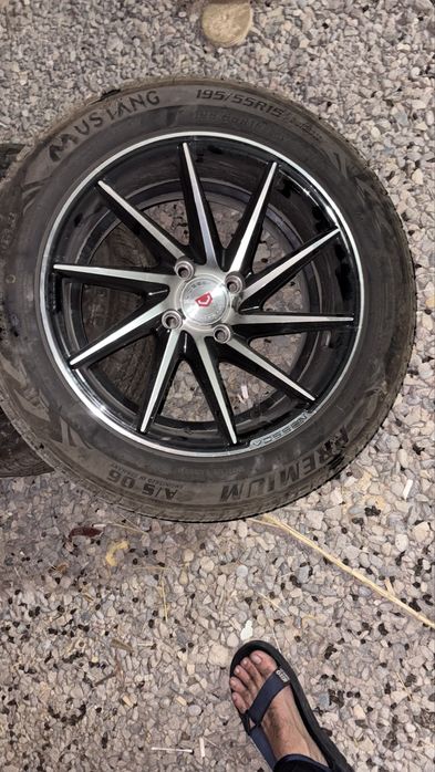 VOSSENR15/195/55 Mustang R15