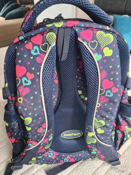 Раница за училище