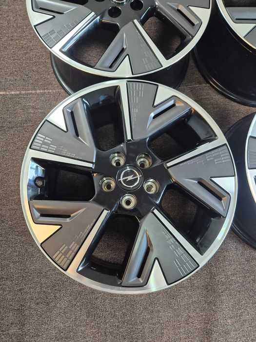 4 Jante Aliaj 4x108 18'' OEM Opel Mokka Corsa E - Citroen DS - Peugeot 2008 308 208 Electric - NOI - MODEL 2026 !