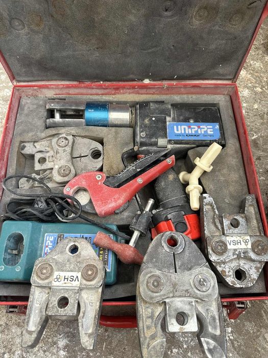 Продава се преса за водопровод