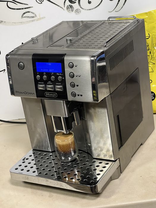Кафемашина кафе автомат delonghı Primadonna