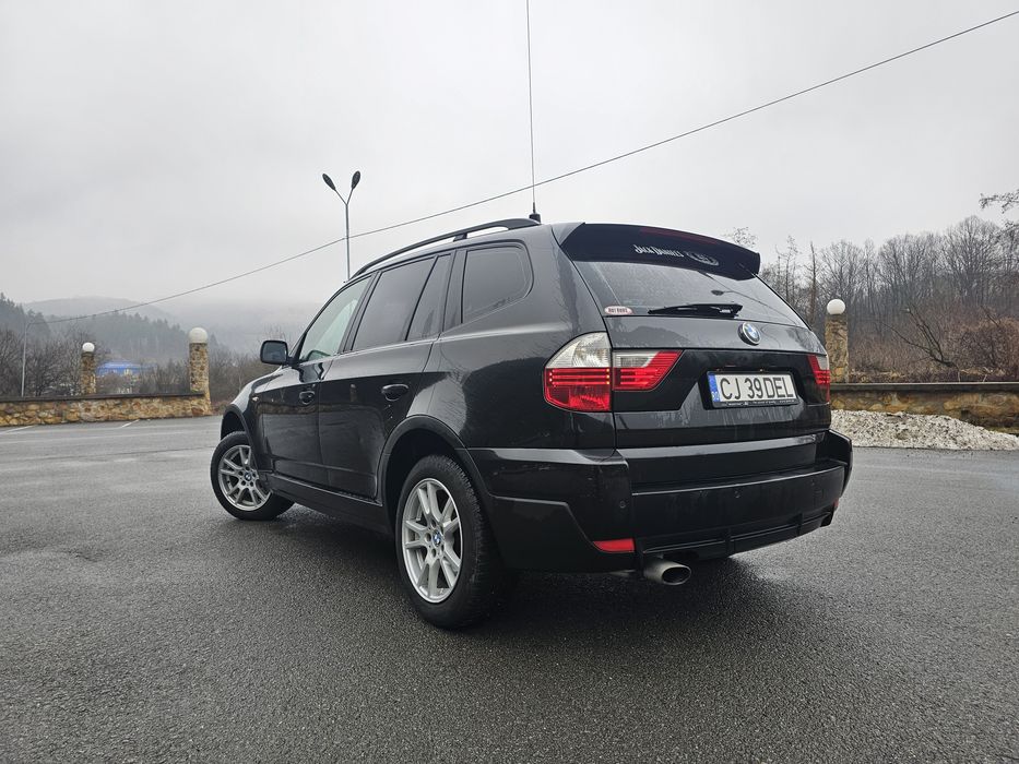 Vând BMW X3 E 83