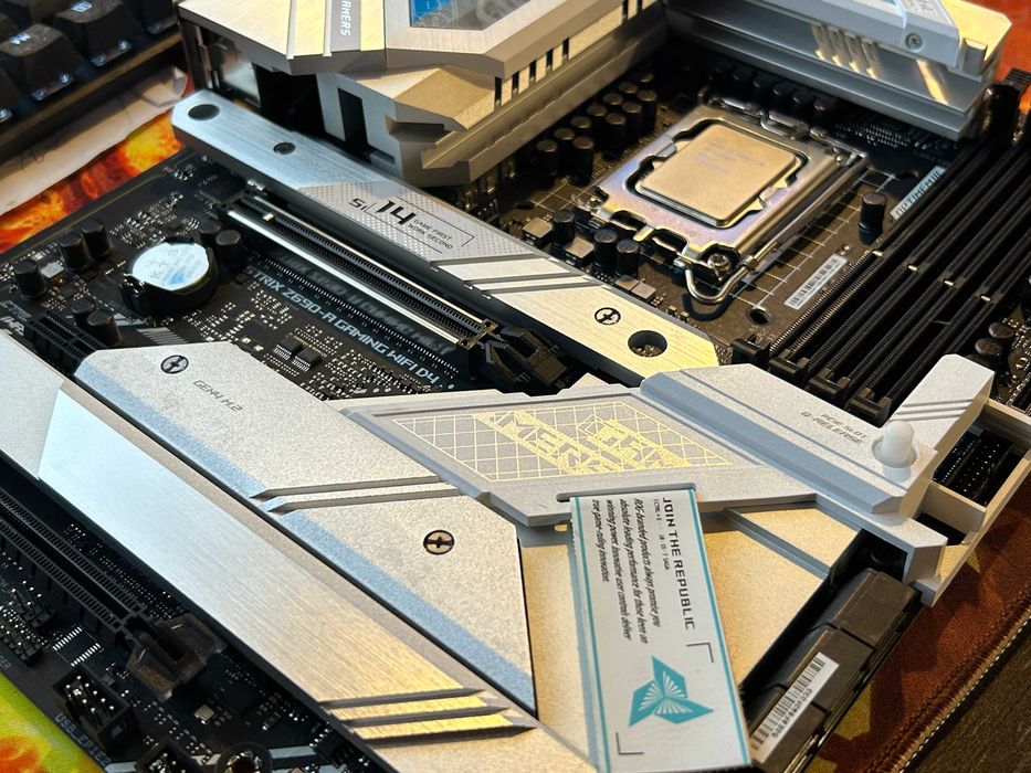 Дъно и процесор Rog Strix Z690-A Gaming WiFi D4 + i9 12900kf dont work