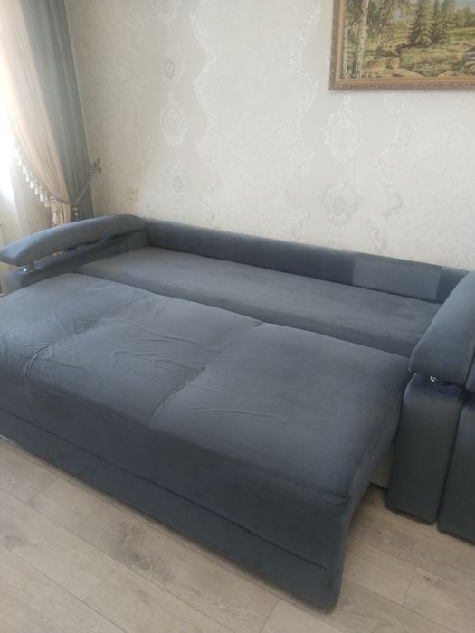 Продам два дивана в хорошем состоянии