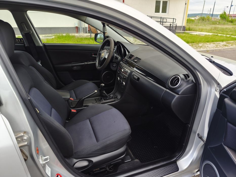 Mazda 3  1,6 Diesel Acte la zi