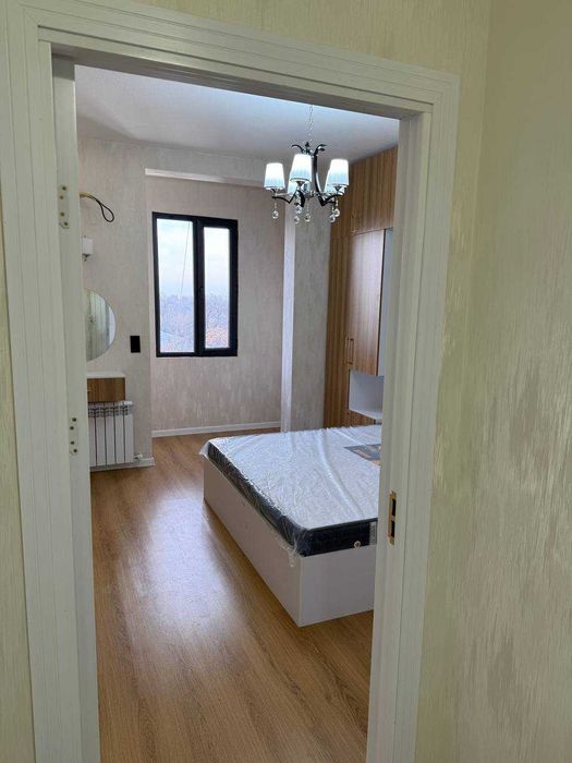 Shahar markazidan yangi uy