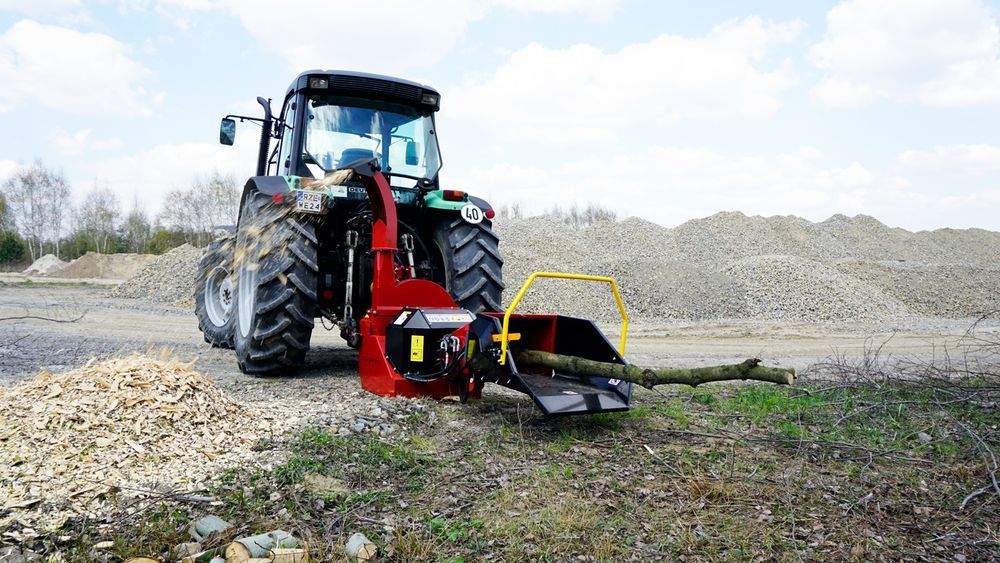tocător crengi la tractor rt 690 pentru aschii